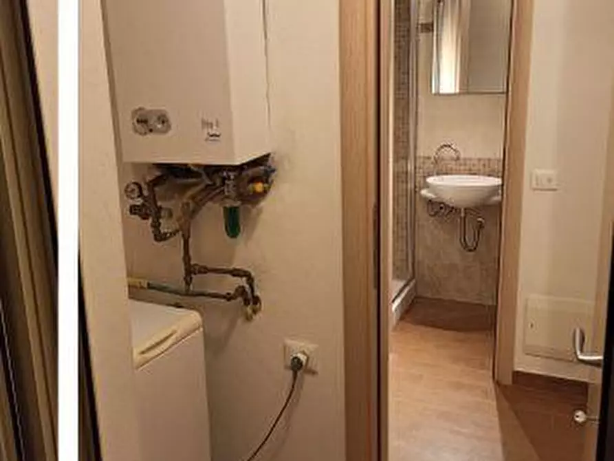 Immagine 4 di Appartamento in affitto  a Pisa