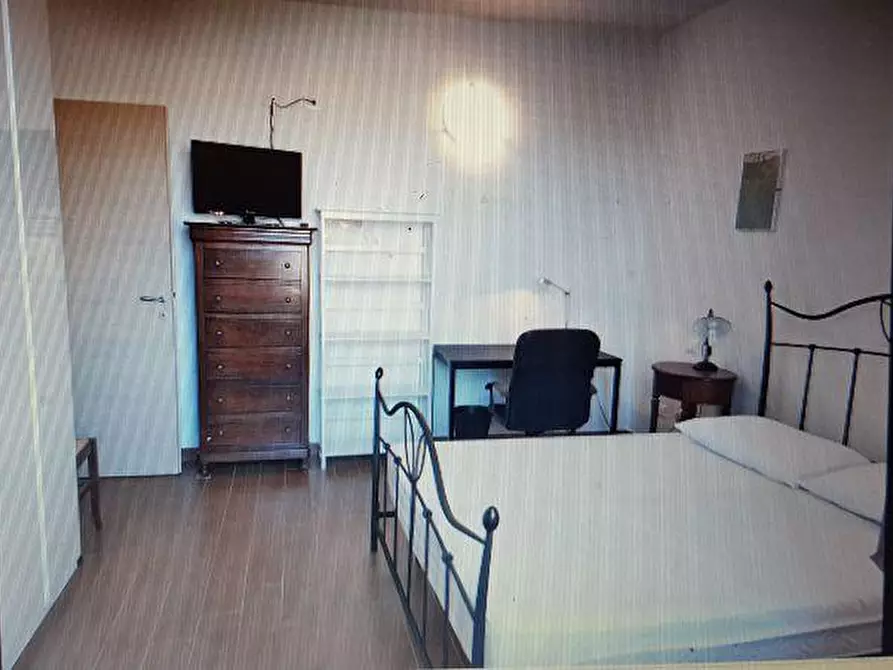 Immagine 6 di Appartamento in affitto  a Pisa