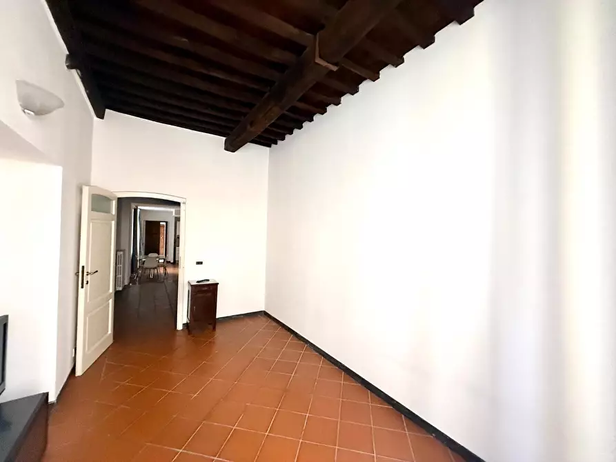 Immagine 7 di Appartamento in affitto  a Massa