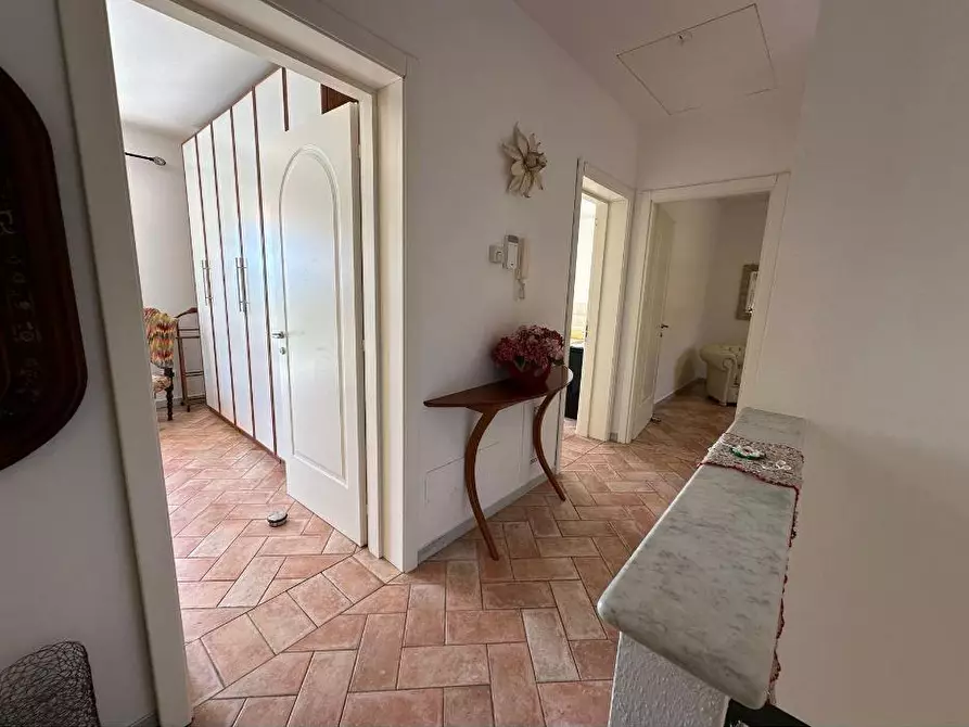Immagine 32 di Villa in vendita  a Pietrasanta