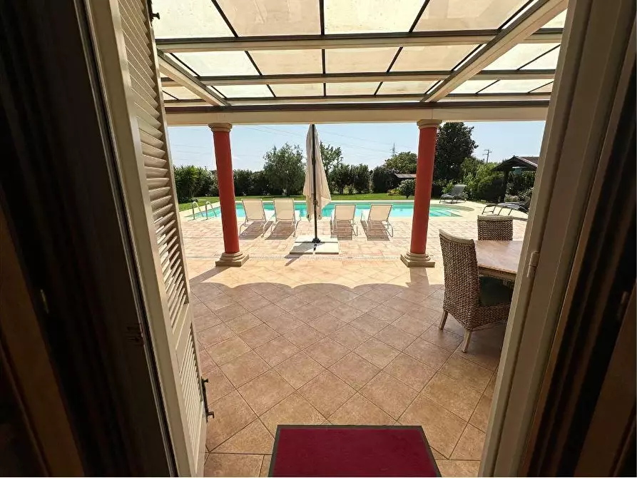 Immagine 23 di Villa in vendita  a Pietrasanta