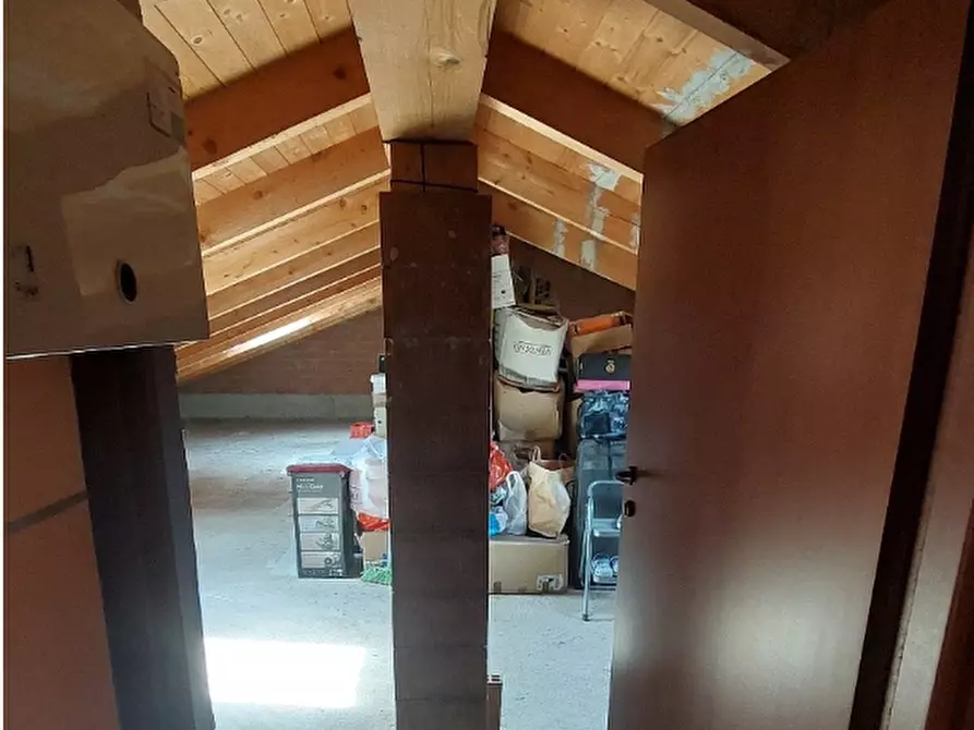 Immagine 2 di Magazzino in vendita  a Carmagnola