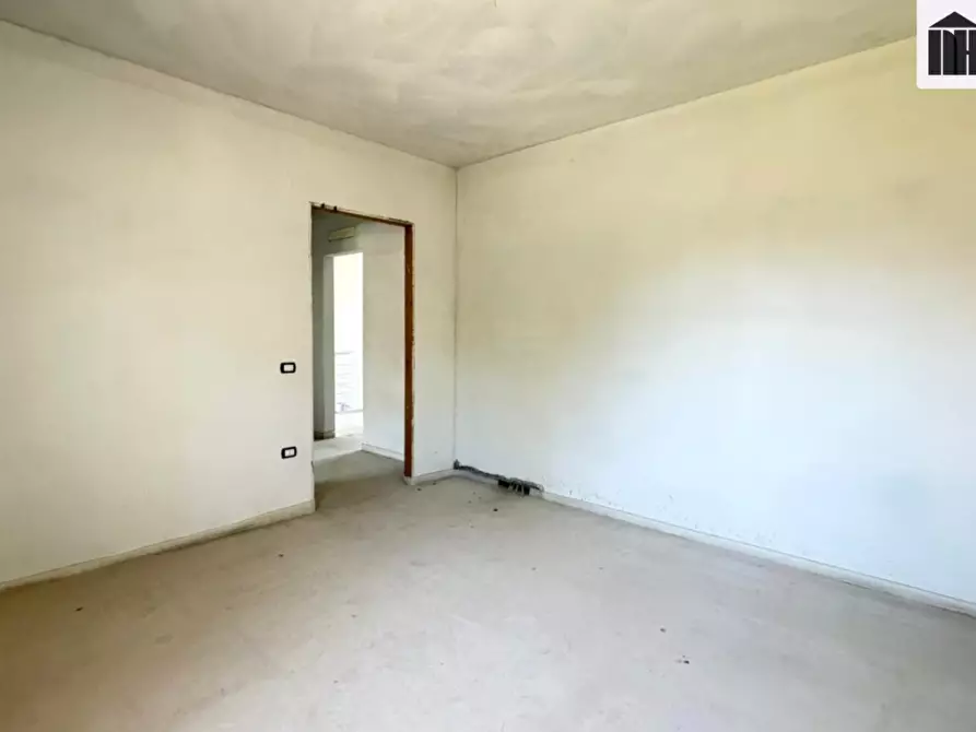 Immagine 19 di Appartamento in vendita  a Santa Croce Sull'arno