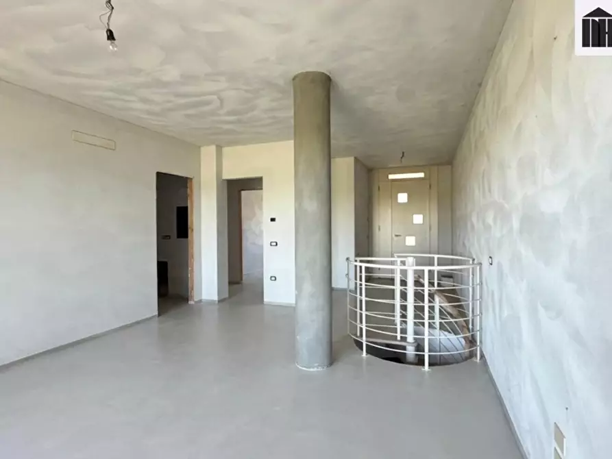 Immagine 8 di Appartamento in vendita  a Santa Croce Sull'arno