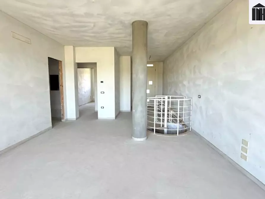 Immagine 7 di Appartamento in vendita  a Santa Croce Sull'arno