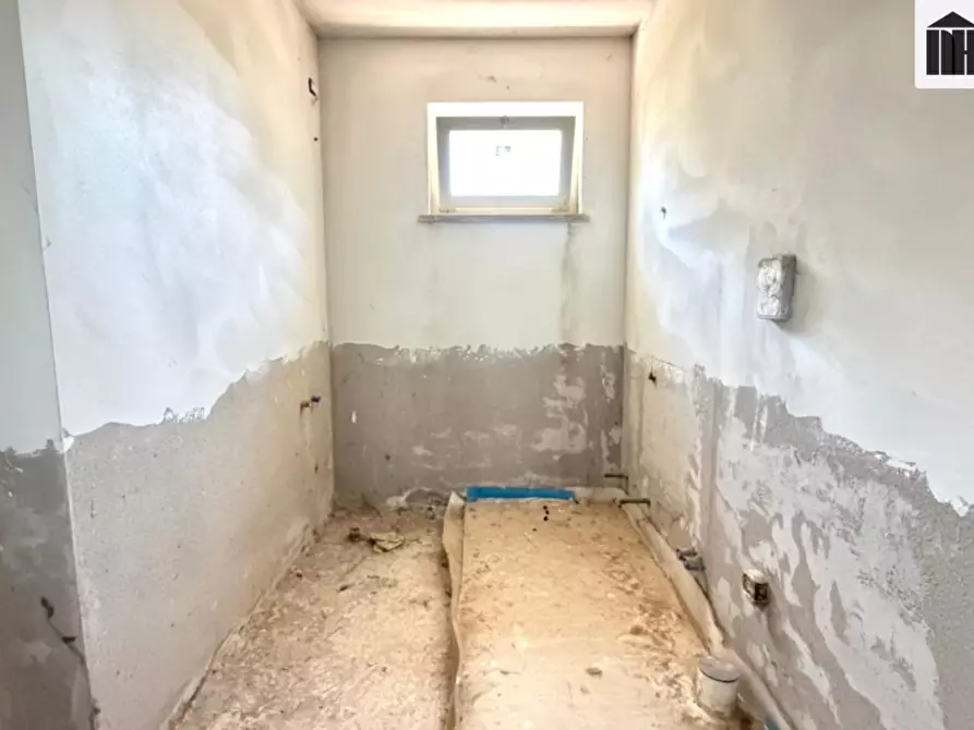 Immagine 20 di Appartamento in vendita  a Santa Croce Sull'arno