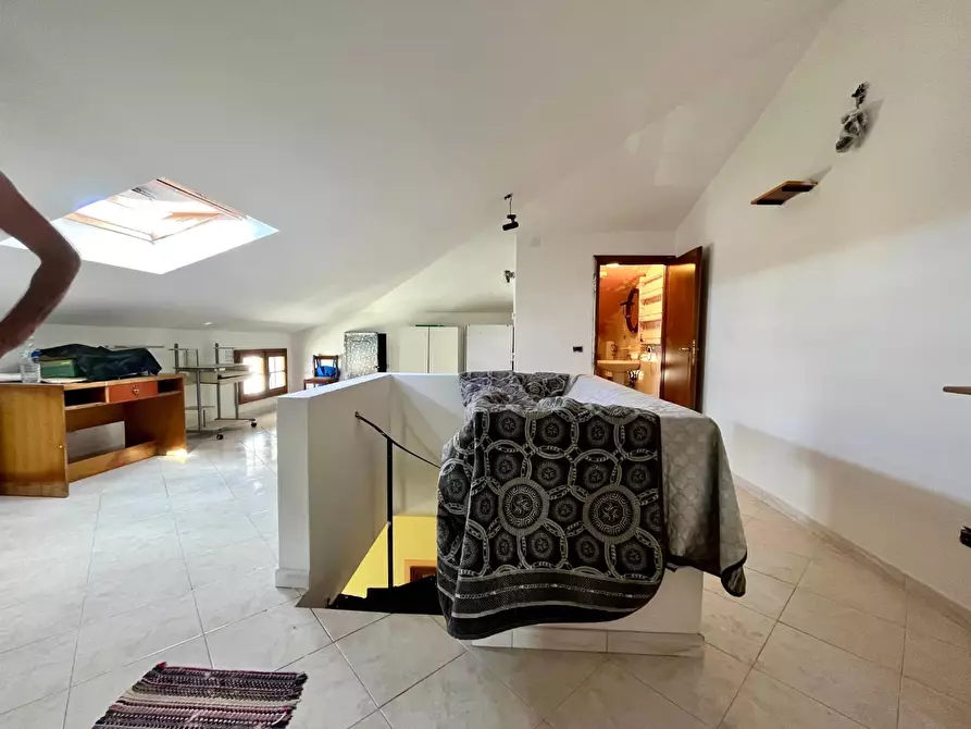 Immagine 25 di Casa semindipendente in vendita  a Lamporecchio
