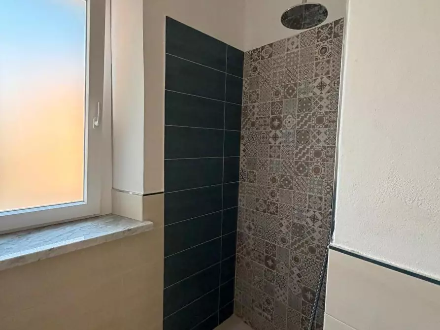Immagine 5 di Appartamento in vendita  a Sarzana