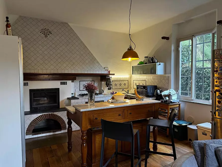 Immagine 5 di Casa indipendente in vendita  a Lucca
