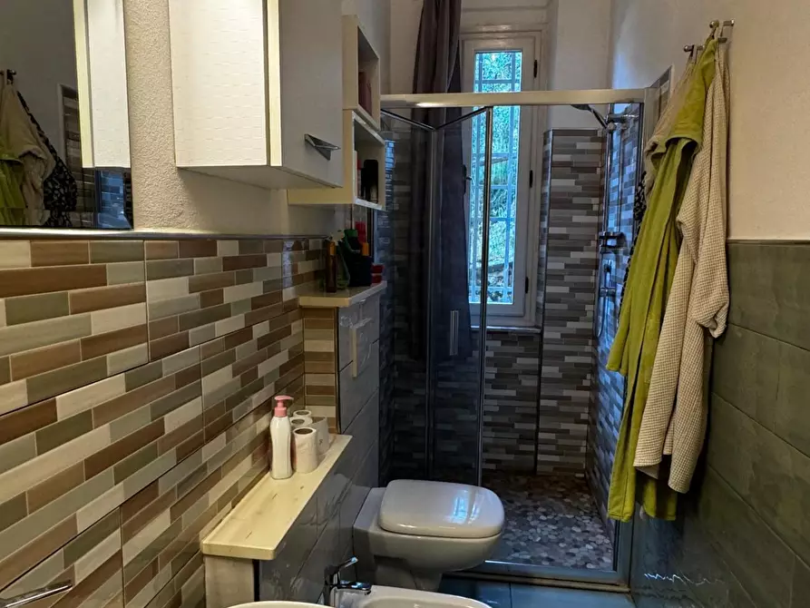 Immagine 16 di Casa indipendente in vendita  a Lucca
