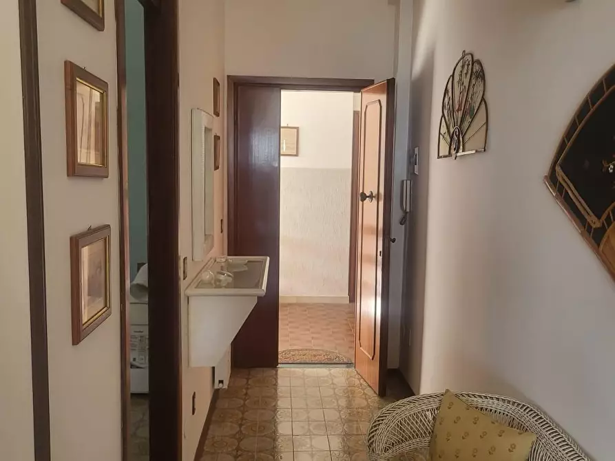 Immagine 7 di Appartamento in vendita  a Carrara