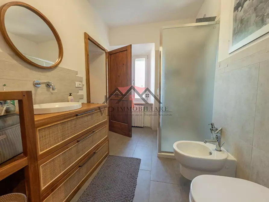 Immagine 37 di Appartamento in vendita  a Volterra