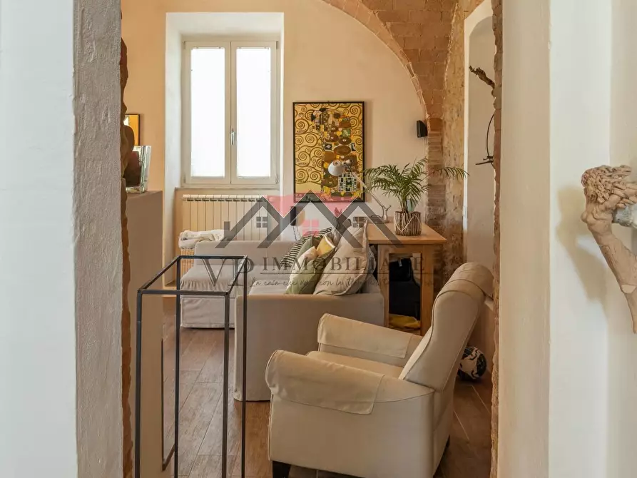 Immagine 25 di Appartamento in vendita  a Volterra