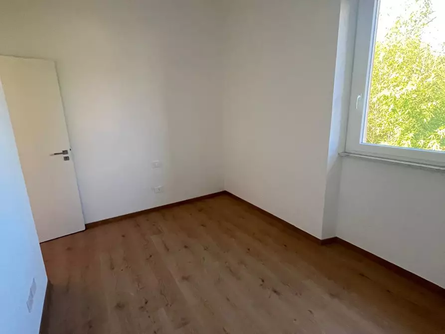 Immagine 5 di Appartamento in vendita  a Sarzana