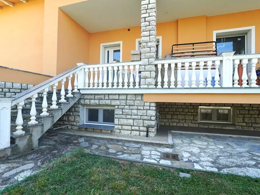 Immagine 6 di Villa in vendita  a Altopascio