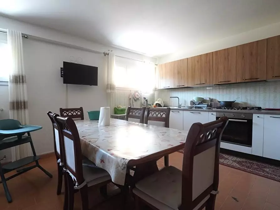 Immagine 10 di Villa in vendita  a Altopascio