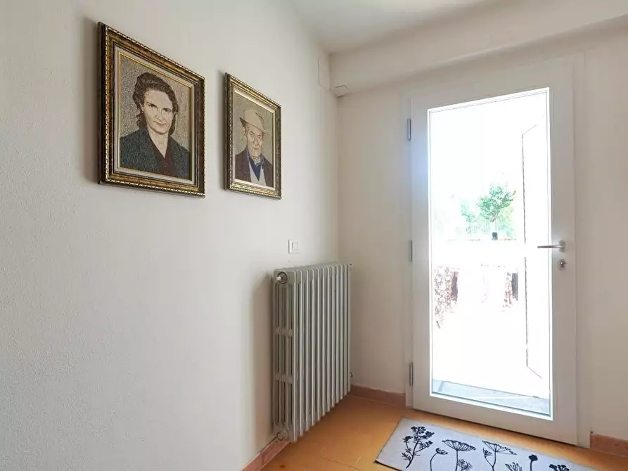 Immagine 8 di Villa in vendita  a Altopascio