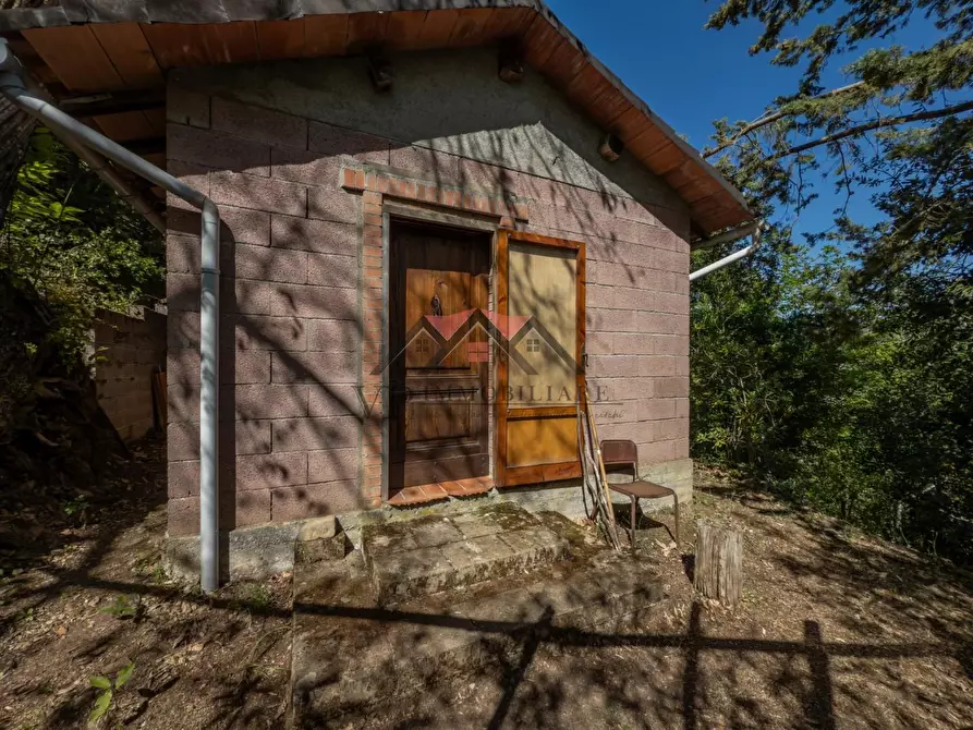 Immagine 13 di Garage in vendita  a Castelnuovo Val Di Cecina