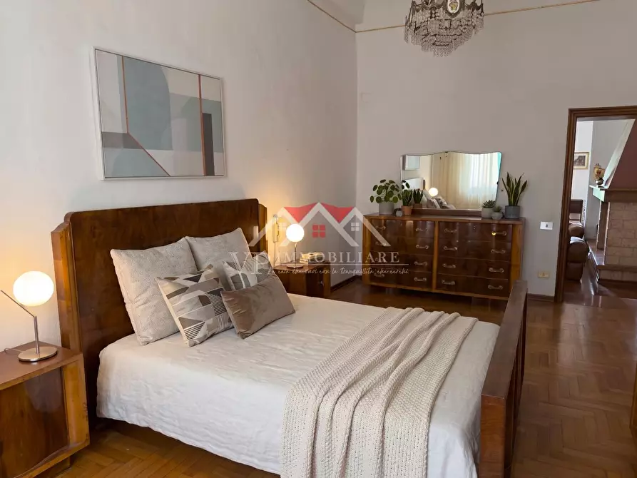 Immagine 10 di Appartamento in vendita  a Pomarance