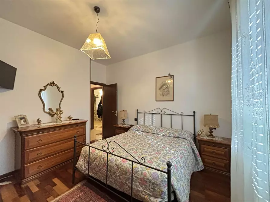 Immagine 12 di Appartamento in vendita  a Ameglia