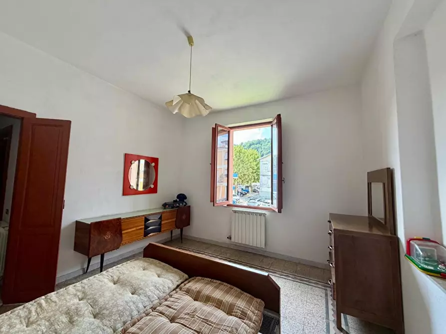 Immagine 5 di Casa semindipendente in vendita  a Licciana Nardi
