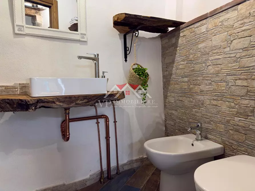 Immagine 5 di Seminterrato in vendita  a Castelnuovo Val Di Cecina