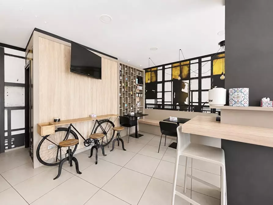 Immagine 8 di Bar / Ristorante in vendita  a Licciana Nardi