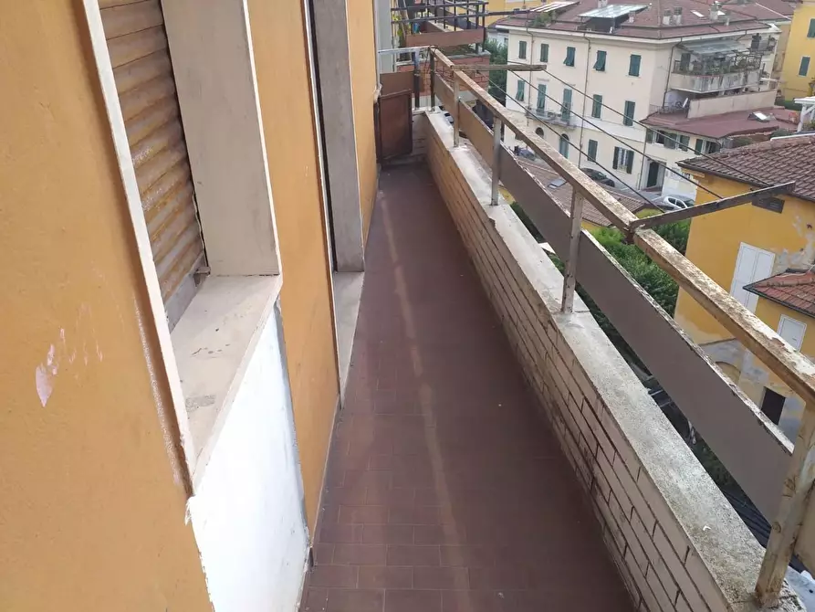 Immagine 20 di Appartamento in vendita  a Carrara
