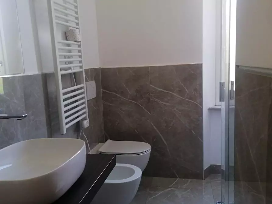 Immagine 9 di Appartamento in vendita  a Pisa