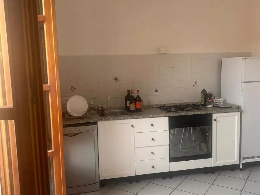 Immagine 12 di Appartamento in vendita  a Viareggio