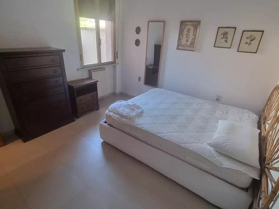 Immagine 6 di Appartamento in vendita  a Massa