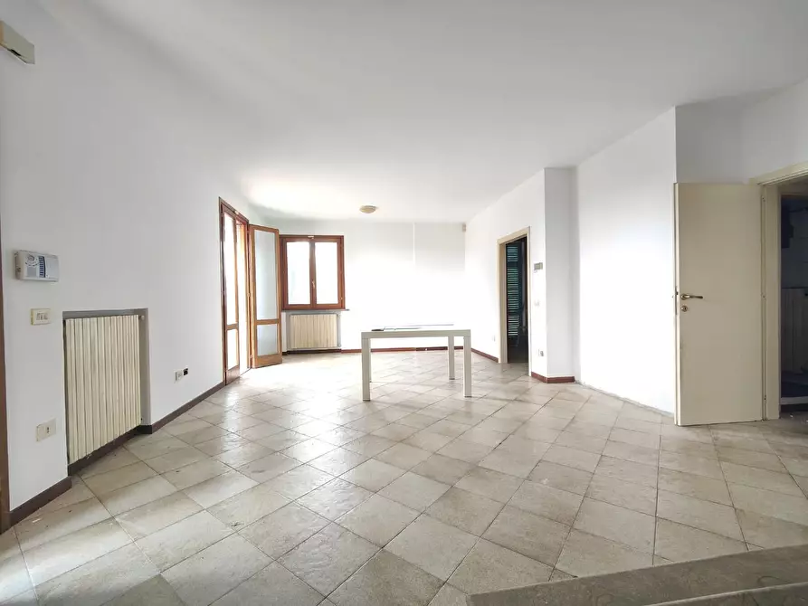 Immagine 5 di Casa indipendente in vendita  a Fucecchio