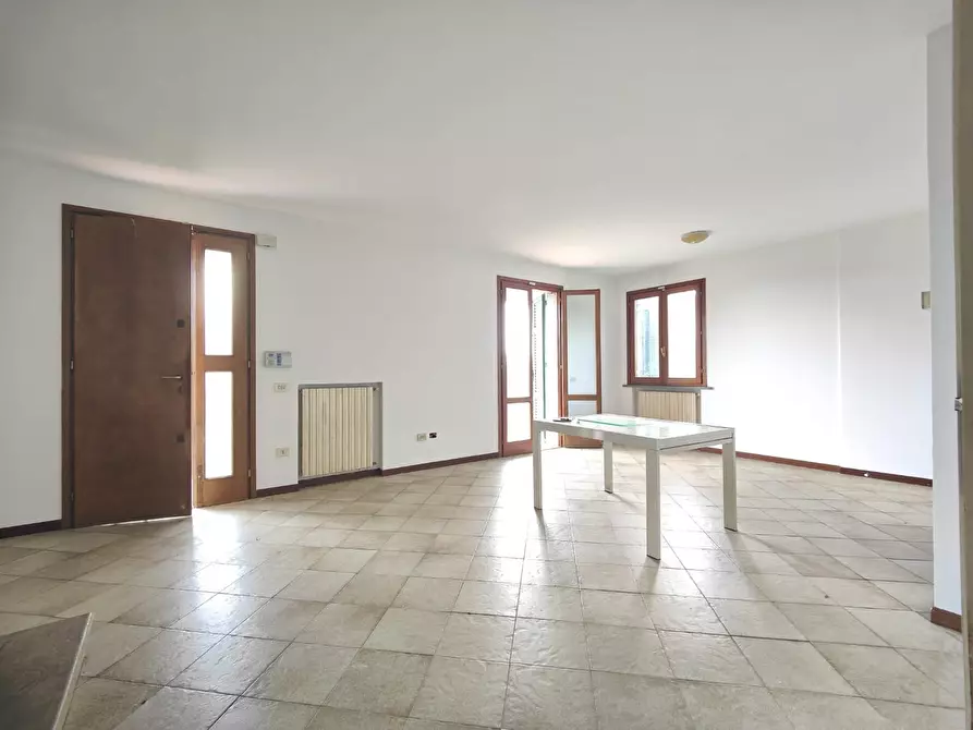 Immagine 8 di Casa indipendente in vendita  a Fucecchio