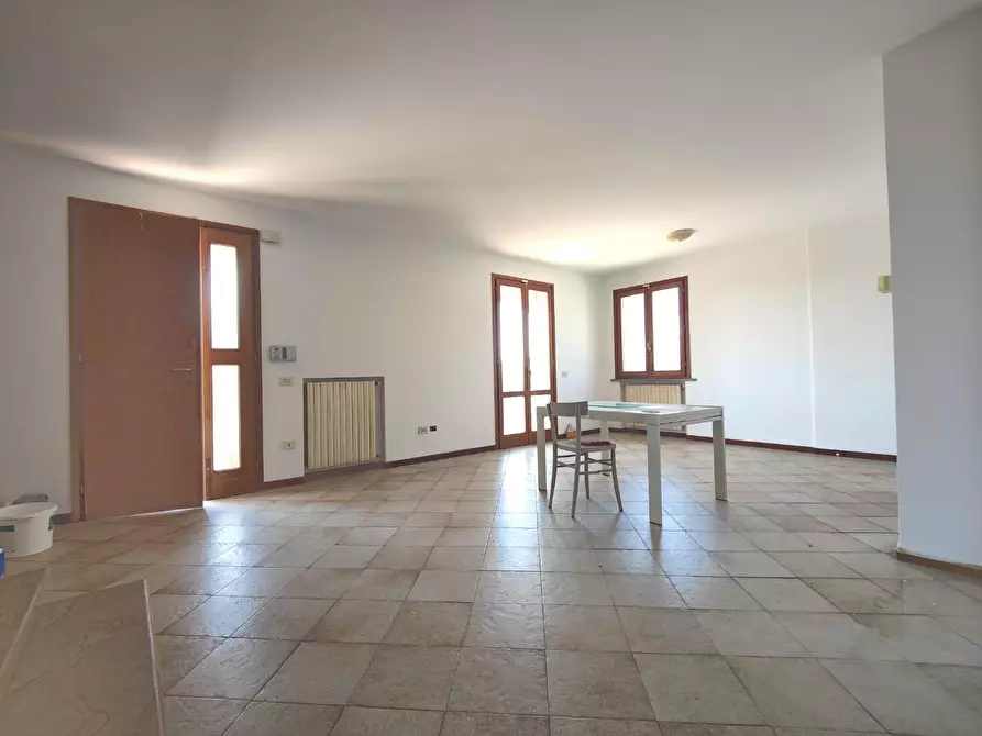 Immagine 21 di Casa indipendente in vendita  a Fucecchio
