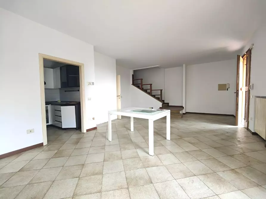 Immagine 6 di Casa indipendente in vendita  a Fucecchio