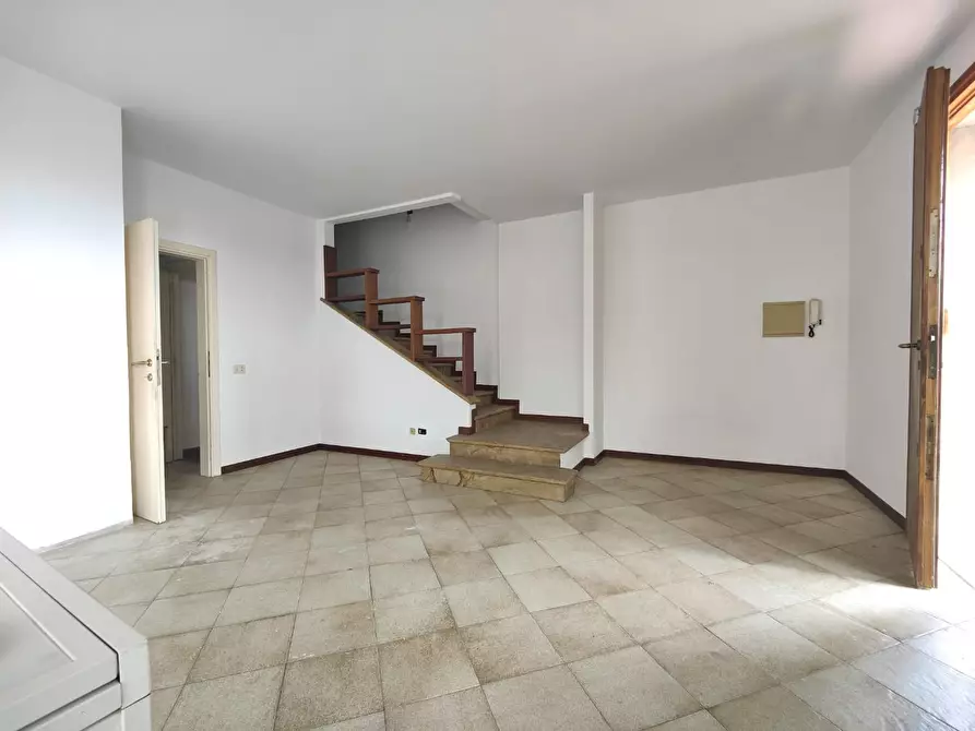 Immagine 9 di Casa indipendente in vendita  a Fucecchio