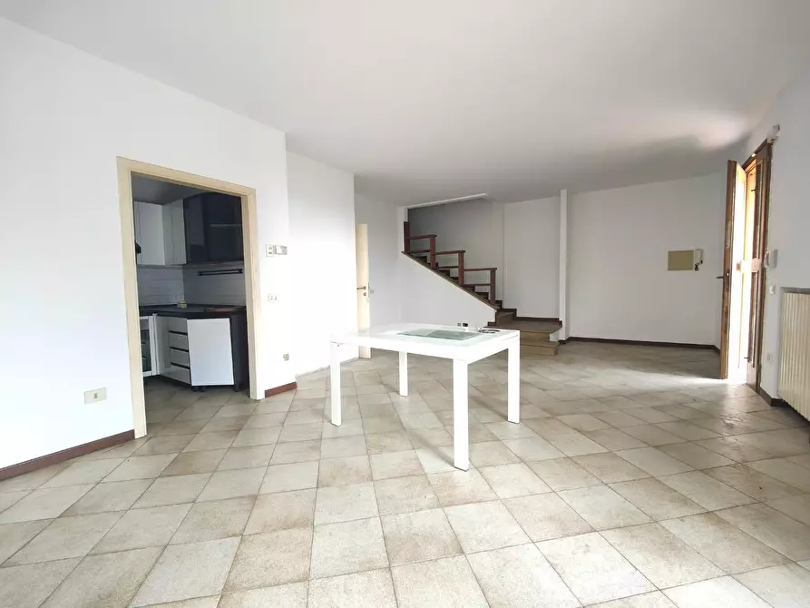 Immagine 7 di Casa indipendente in vendita  a Fucecchio