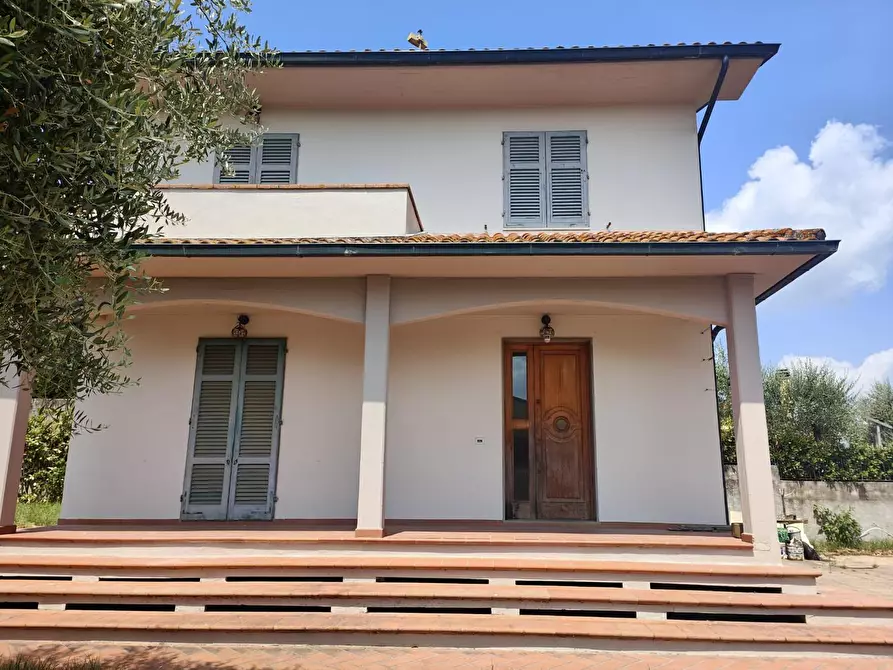 Immagine 3 di Casa indipendente in vendita  a Fucecchio