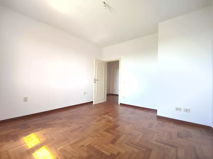 Immagine 17 di Casa indipendente in vendita  a Fucecchio