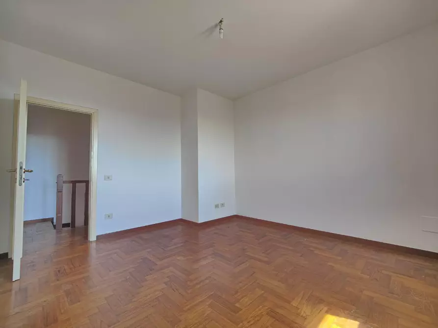 Immagine 22 di Casa indipendente in vendita  a Fucecchio