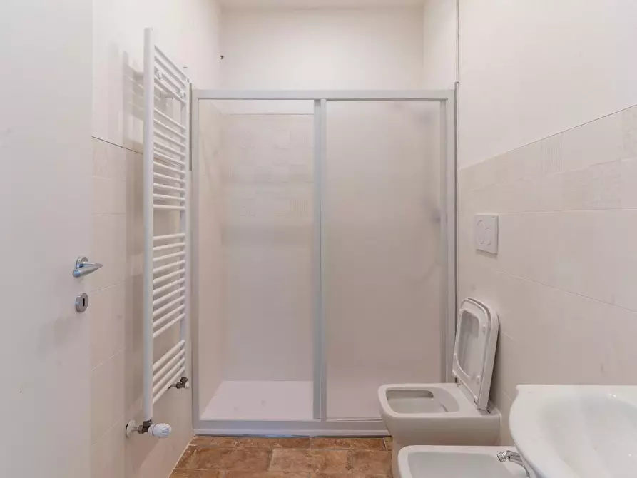 Immagine 12 di Appartamento in affitto  a Empoli