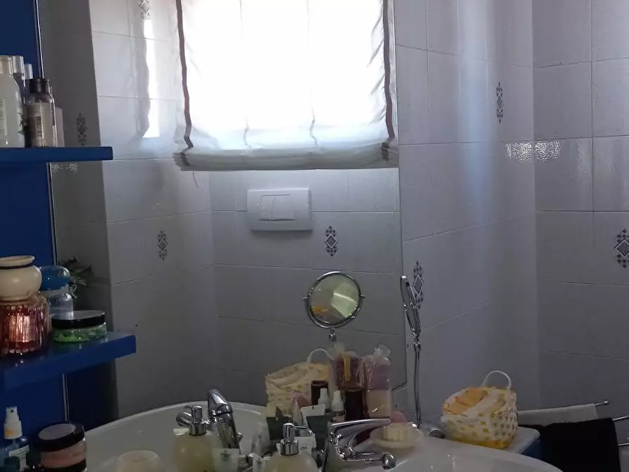 Immagine 16 di Appartamento in vendita  a Empoli