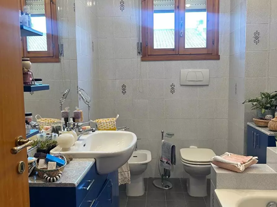 Immagine 27 di Appartamento in vendita  a Empoli
