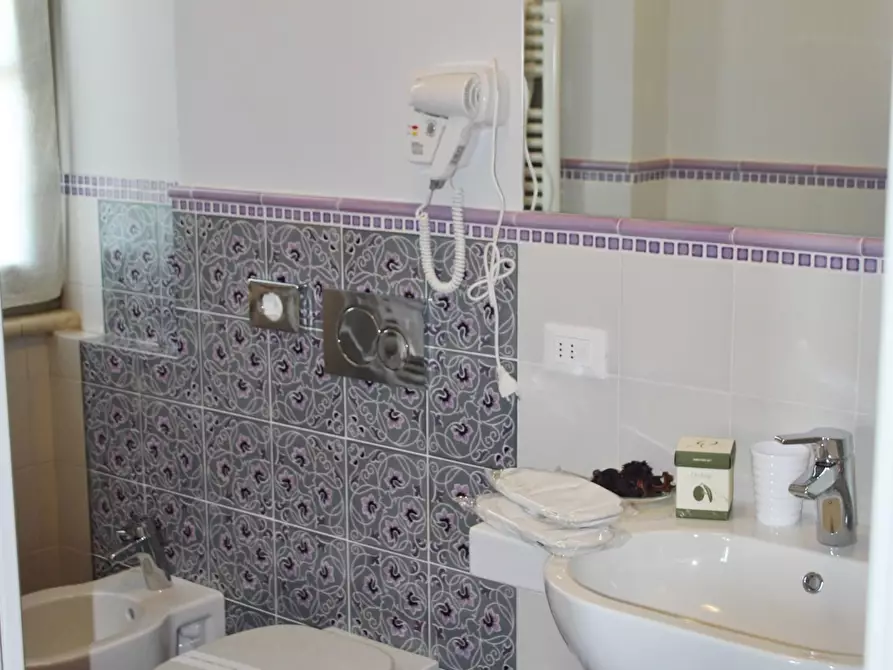 Immagine 12 di Villa in vendita  a Casole D'elsa