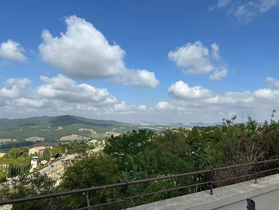 Immagine 5 di Villa in vendita  a Casole D'elsa