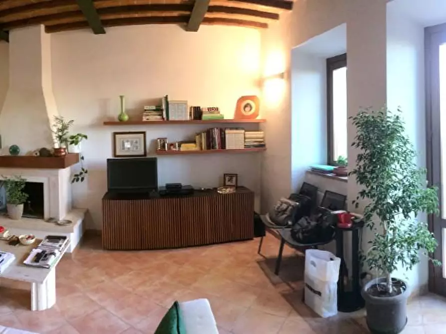 Immagine 9 di Rustico / casale in vendita  a Monteriggioni