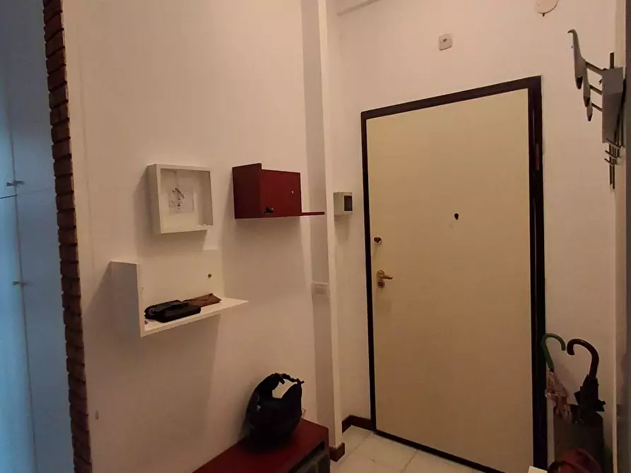 Immagine 5 di Appartamento in affitto  a Livorno