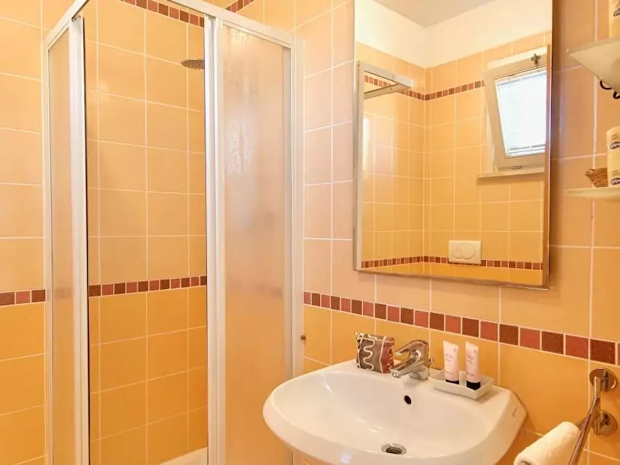 Immagine 29 di Villa in vendita  a Pisa