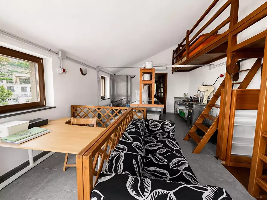 Immagine 27 di Casa colonica in vendita  a Riomaggiore