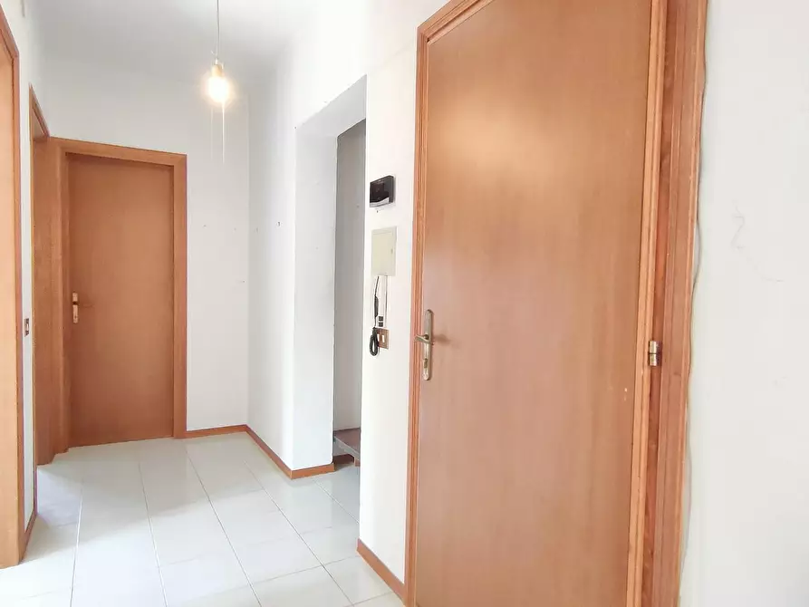 Immagine 20 di Appartamento in vendita  a Cascina